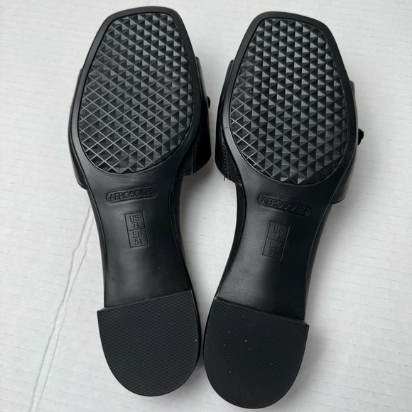 Aerosoles black leather floral sandals slip on kitten heel 7.5 - Picture 7 of 9